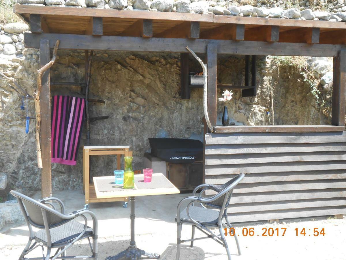 Les Bergeries "Le Figuier" Hotel Omessa Exterior foto